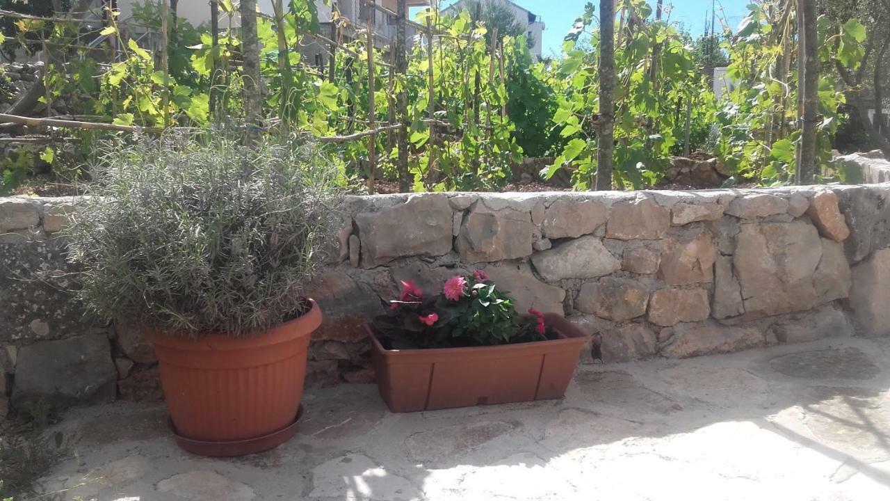 Amadrian Apartments Sibenik Exterior photo